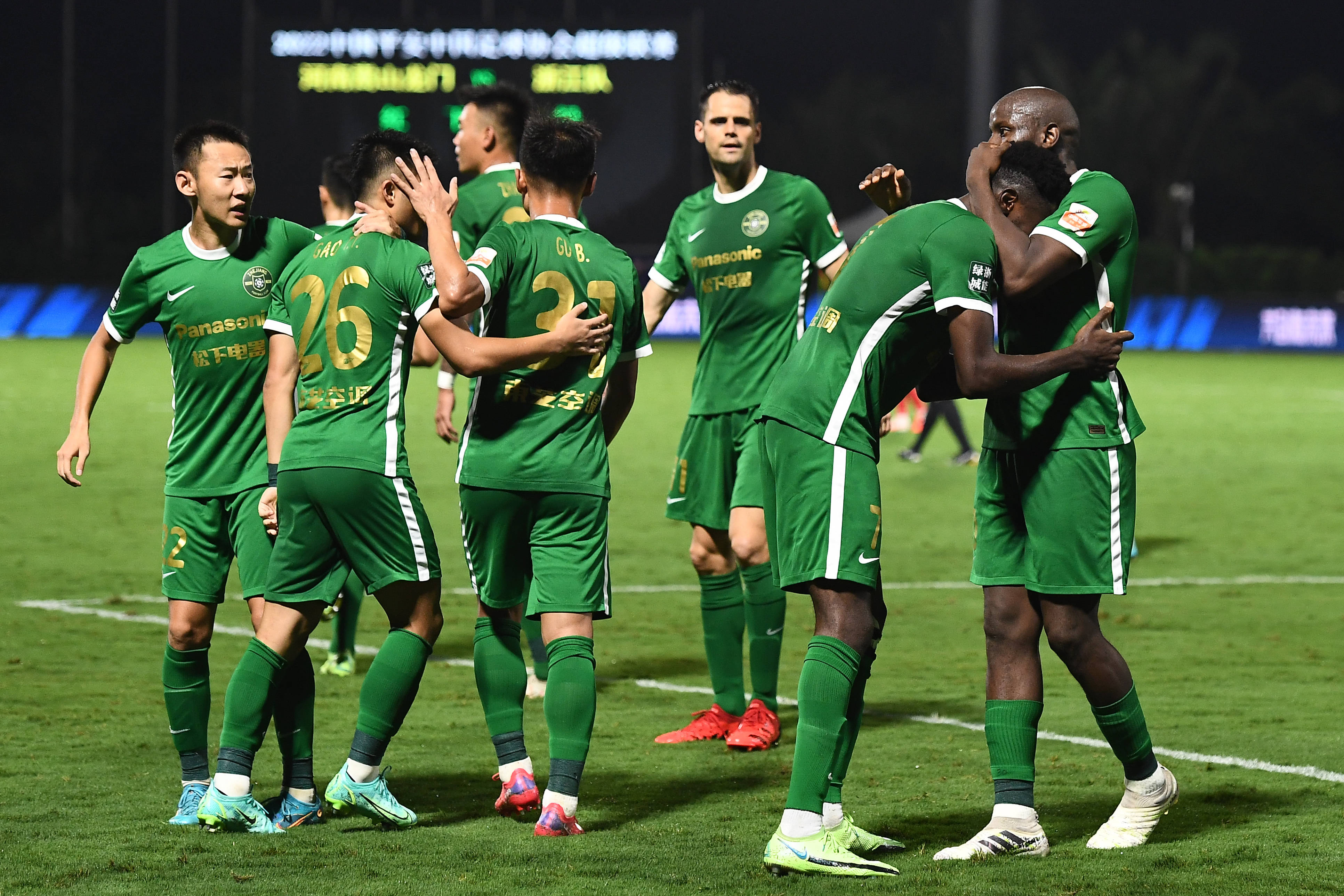 浙江队主力球员闪耀,协力击败对手 浙江队主力球员闪耀,协力击败对手