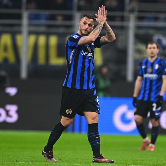 国际米兰豪取三分,稳定领先地位的简单介绍 国际米兰豪取三分,稳定领先地位的简单介绍