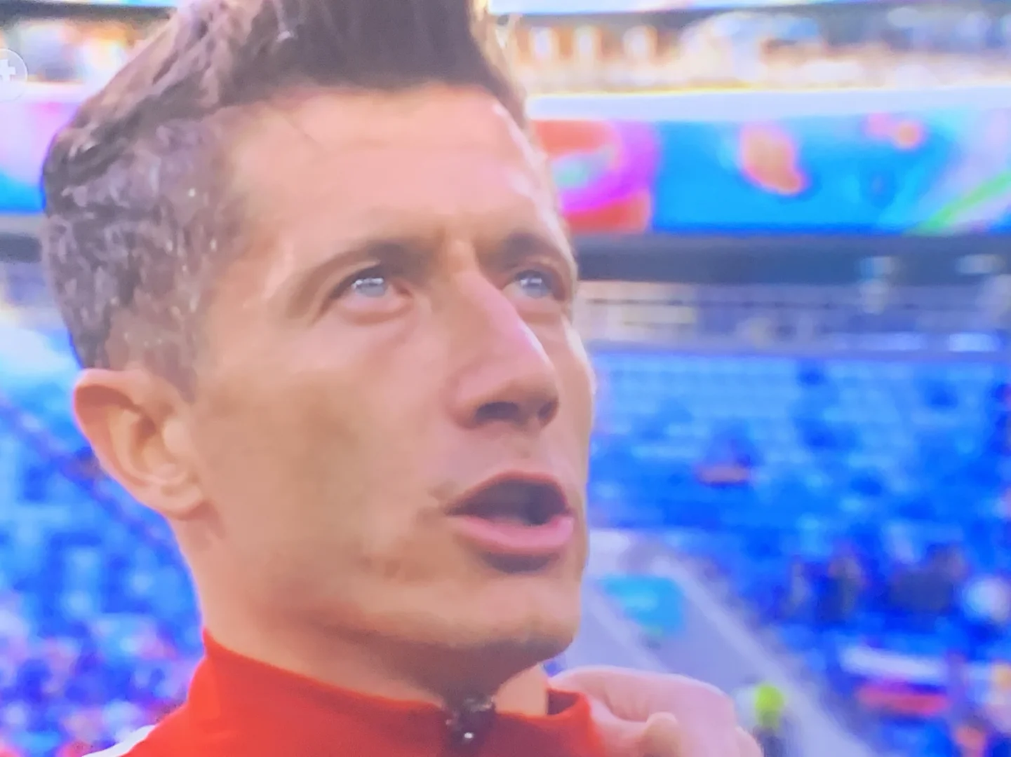 开云体育登录-拜仁慕尼黑逆转阿贾克斯，莱万梅开二度的简单介绍