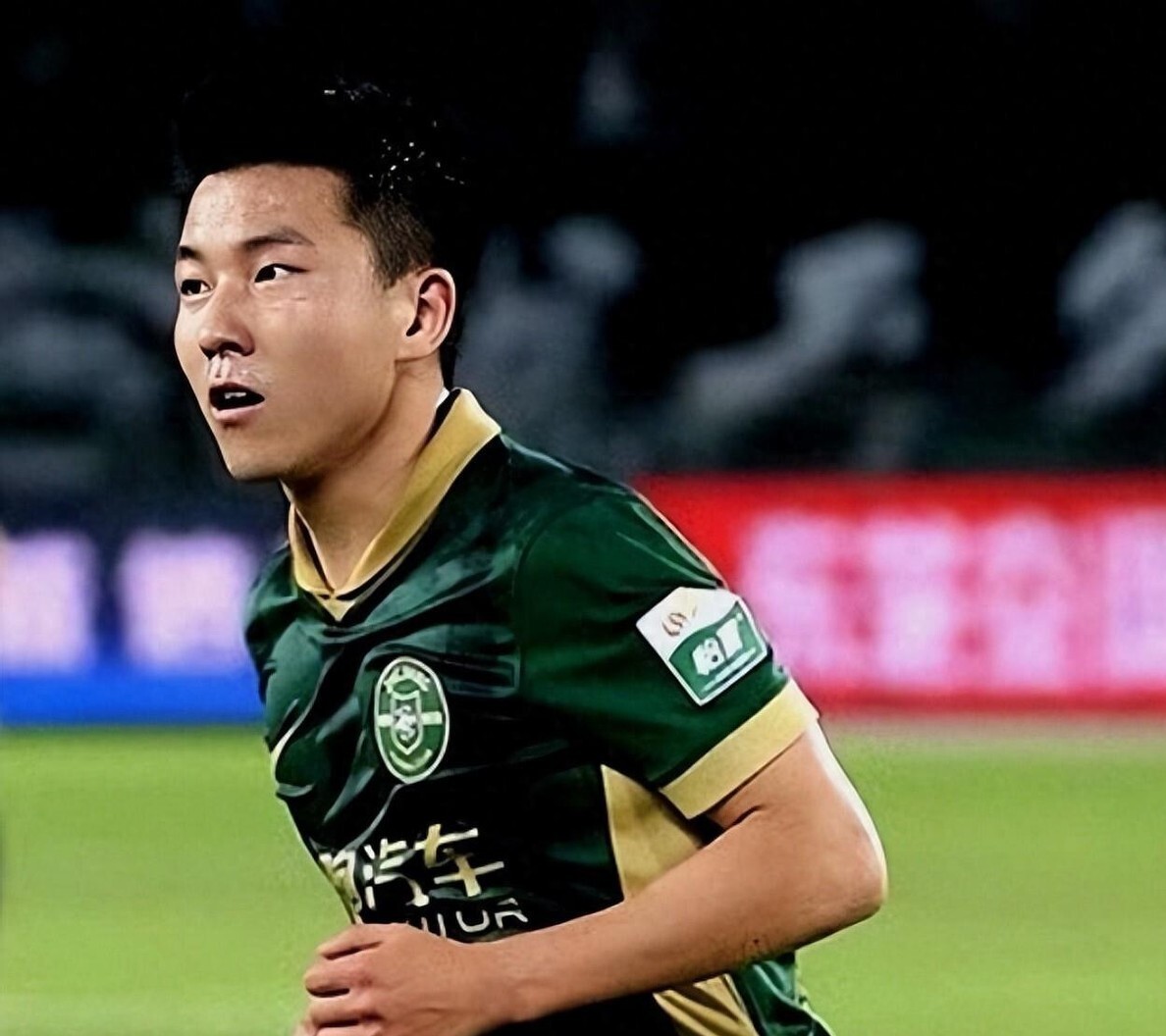 中超劲旅击败对手,豪取三分 中超劲旅击败对手,豪取三分