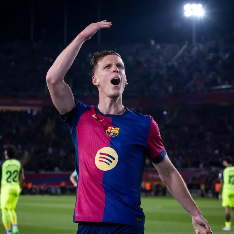 包含巴塞罗那输球后排名滑落，危险！的词条