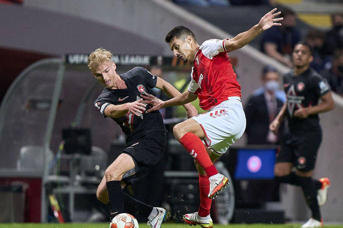 包含佛罗伦萨状态回暖,客场逆袭取胜的词条 包含佛罗伦萨状态回暖,客场逆袭取胜的词条