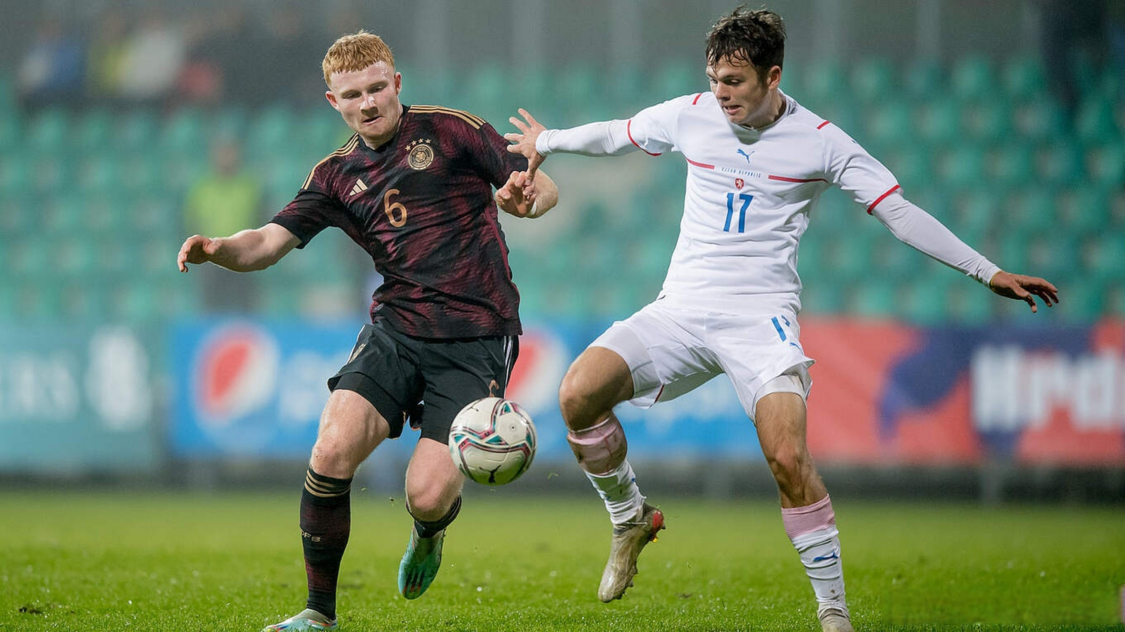 包含拜仁轻取马竞,内马尔世界波破门中超的词条 包含拜仁轻取马竞,内马尔世界波破门中超的词条