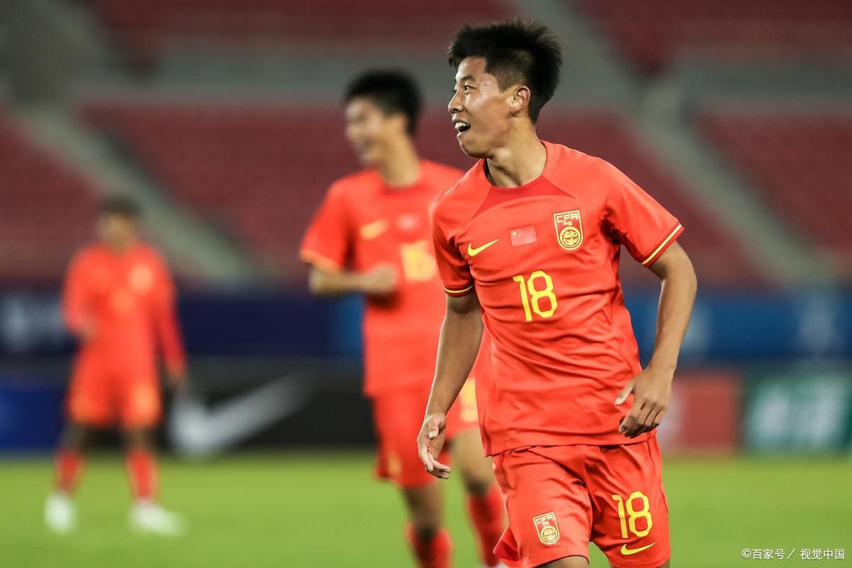 包含莱州足球俱乐部在国内赛事中展现出色表现的词条 包含莱州足球俱乐部在国内赛事中展现出色表现的词条