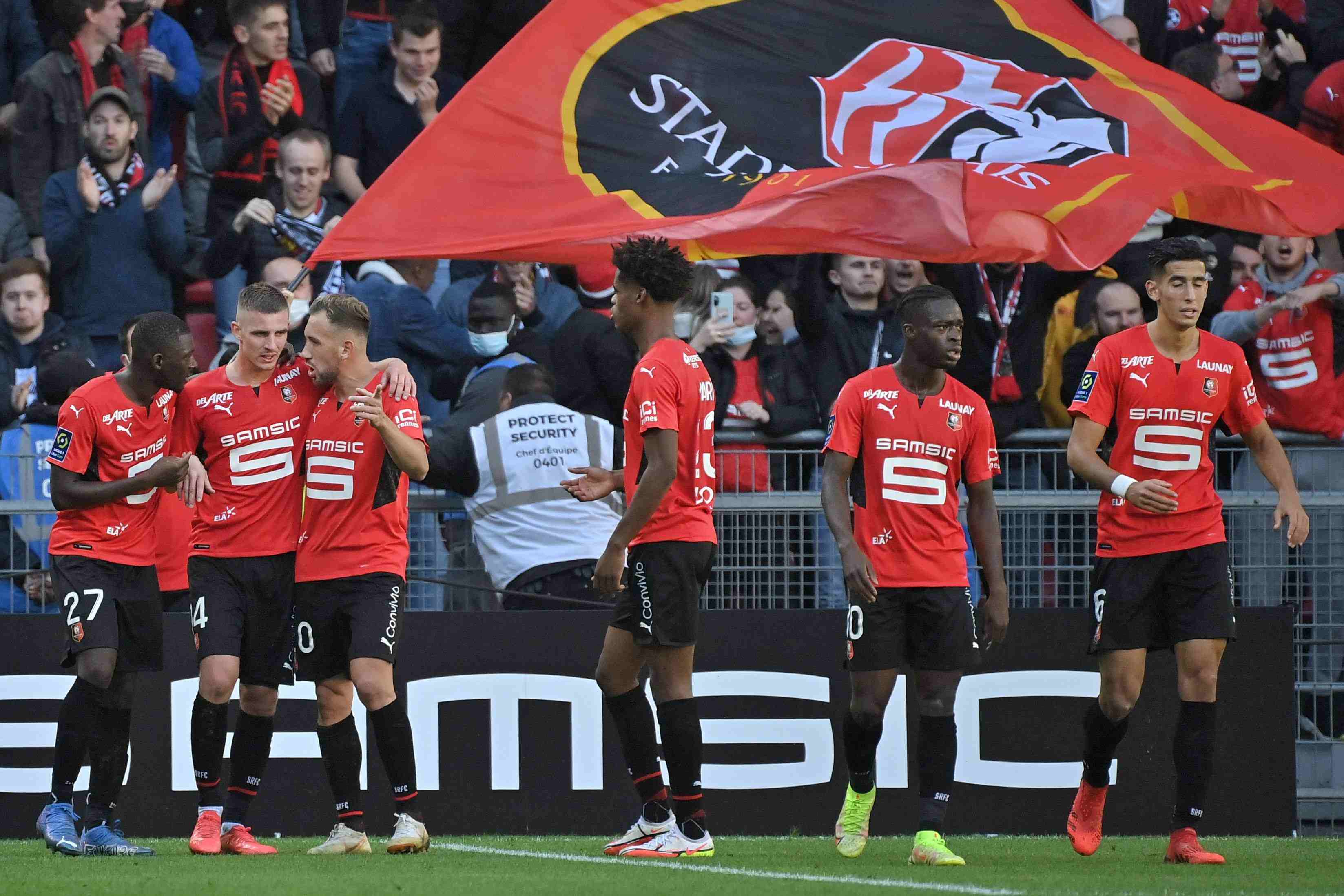 开云体育官方网站-包含尼斯vs里尔斯今晚比赛开启法甲新赛季的词条