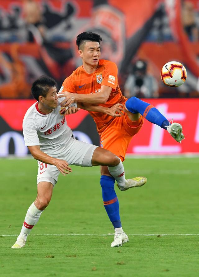 山东鲁能主场2-0击败深圳佳兆业的简单介绍 山东鲁能主场2-0击败深圳佳兆业的简单介绍