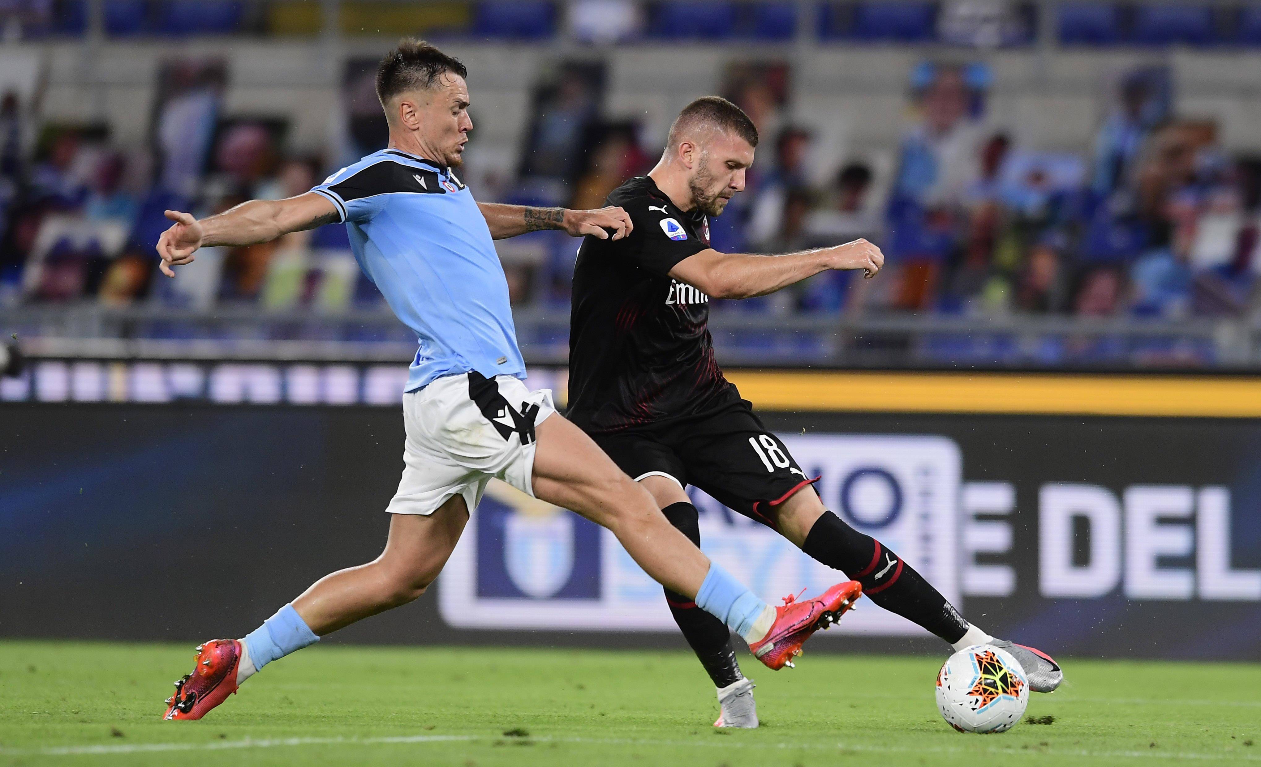 包含拉齐奥大胜国际米兰,提前锁定欧冠资格的词条 包含拉齐奥大胜国际米兰,提前锁定欧冠资格的词条