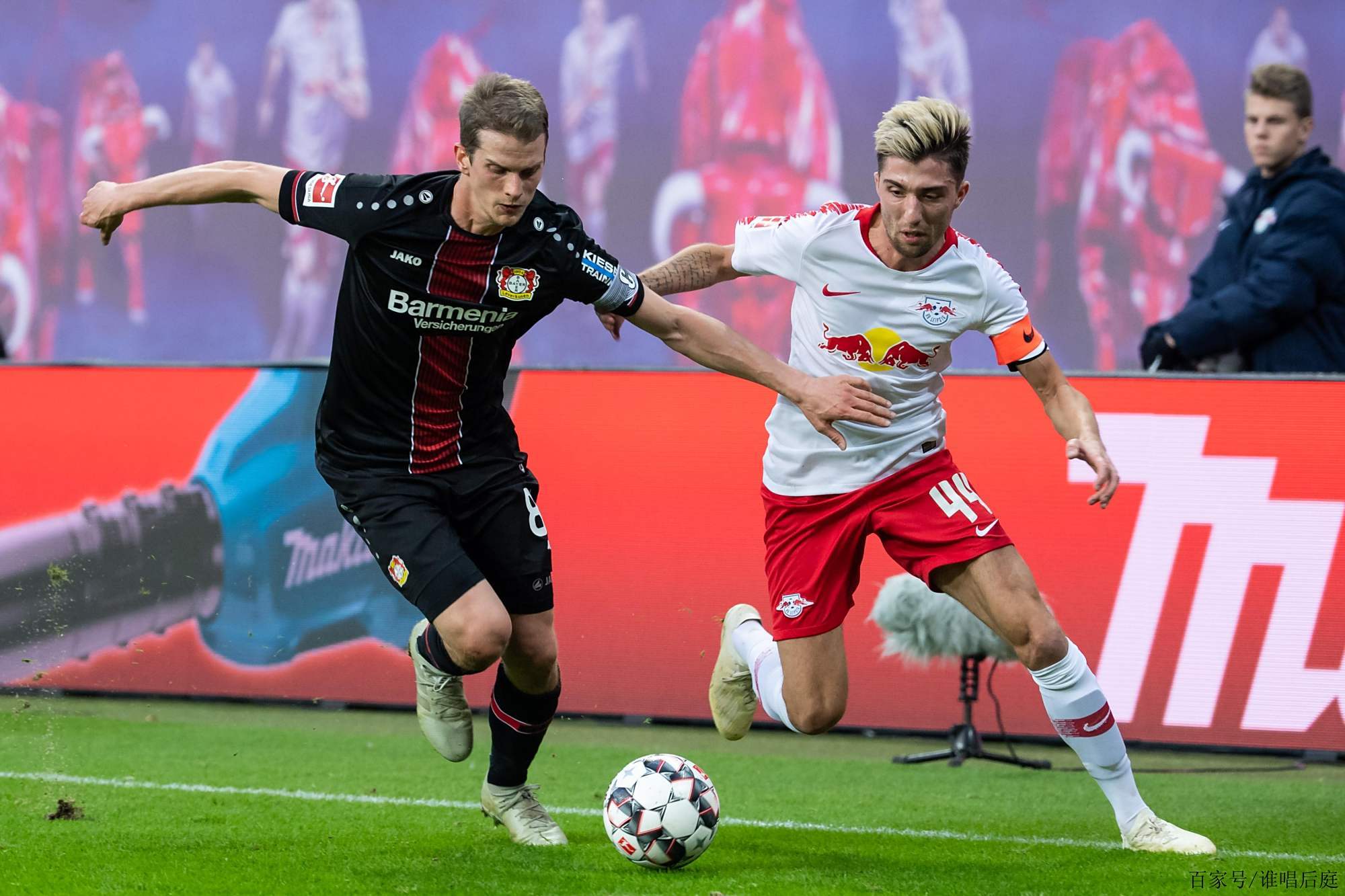 关于汉诺威主场击败不来梅,一鸣惊人的信息 关于汉诺威主场击败不来梅,一鸣惊人的信息