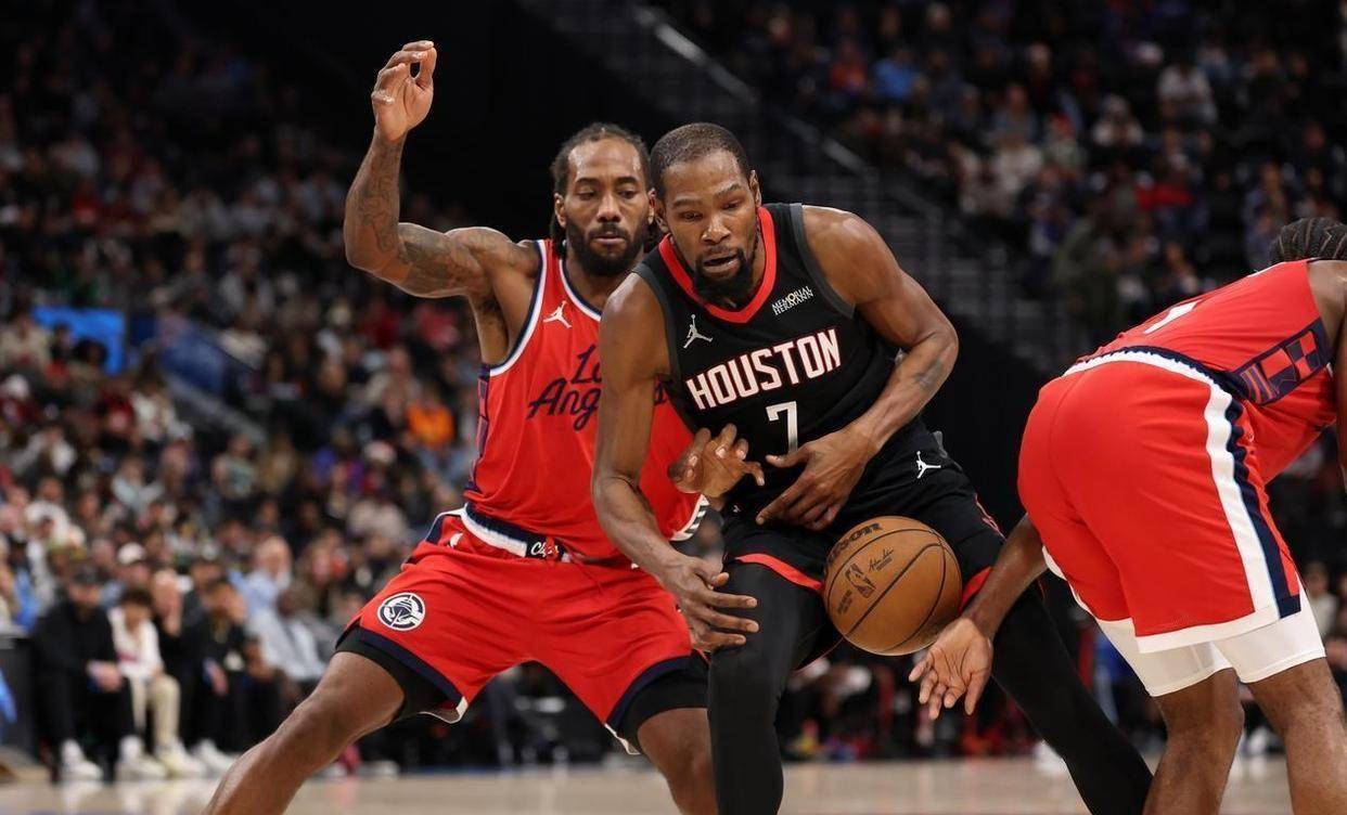 开云体育在线-快船战胜马刺，排名稳定西部前列