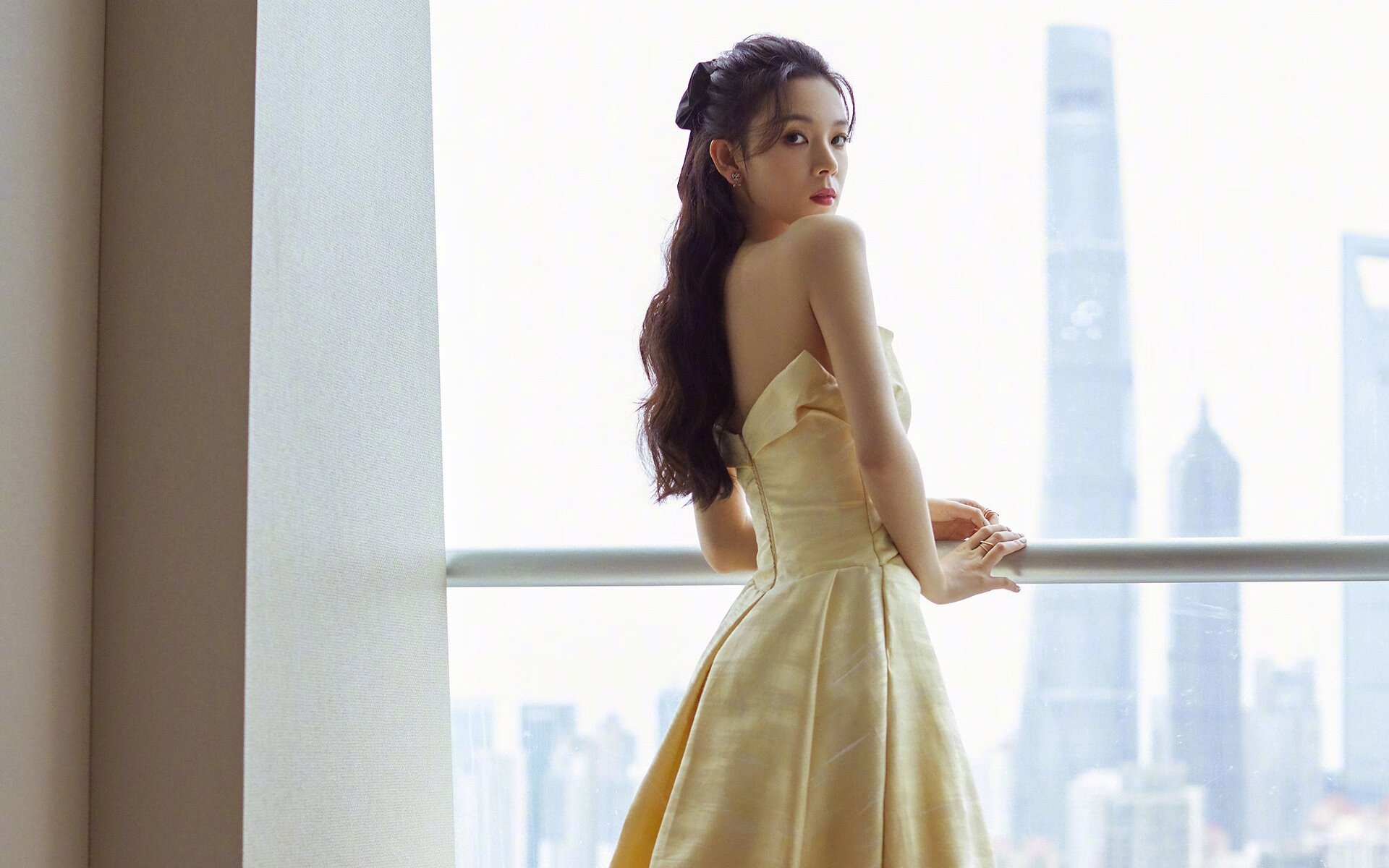 开云平台-绿茵舞者征服钢铁森林，内马尔欧冠之夜照亮斯坦福桥